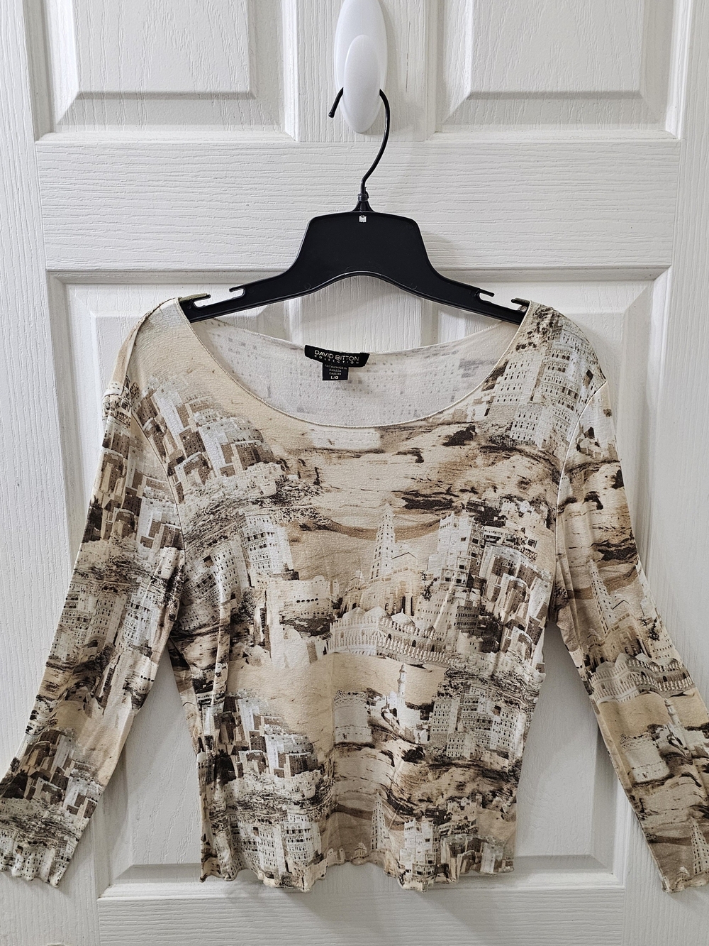 Vintage David Bitton Women's Beige & Brown Top Images Of Greek Oceanside Size L